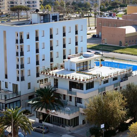 Hotel Duca Degli Abruzzi Montesilvano Exterior foto