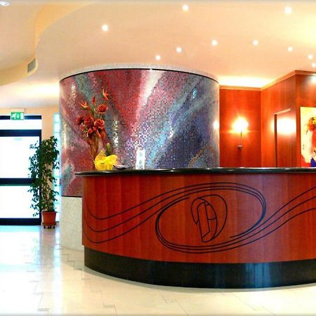 Hotel Duca Degli Abruzzi Montesilvano Exterior foto
